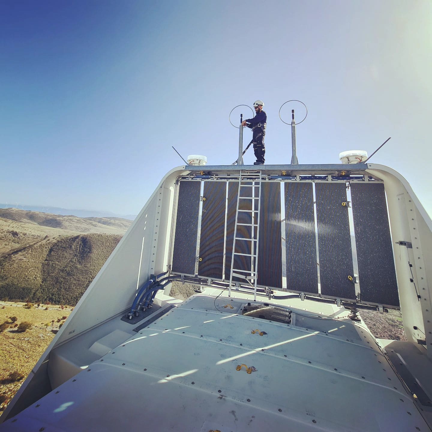Rafale Energy technicians performing turbine installation on wind turbines in Germany — large-scale onshore project